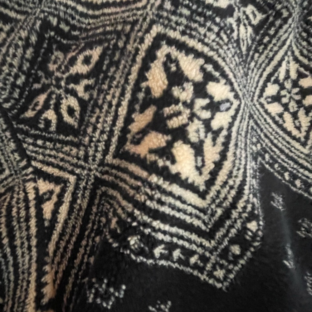 Willi Smith Jacket Lightweight Crop Aztec Design Black/Tan Soft Faux Fur Med - Picture 9 of 11